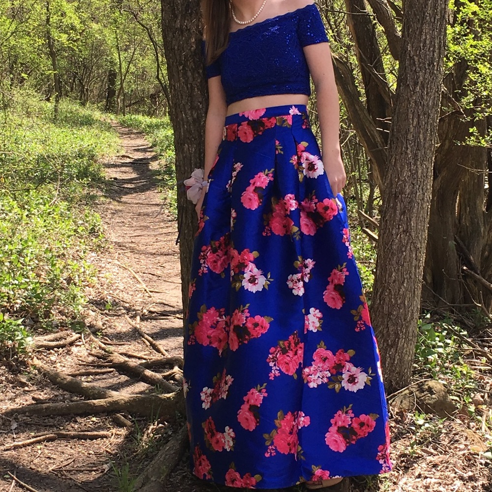 Blue Dillards Prom Dress